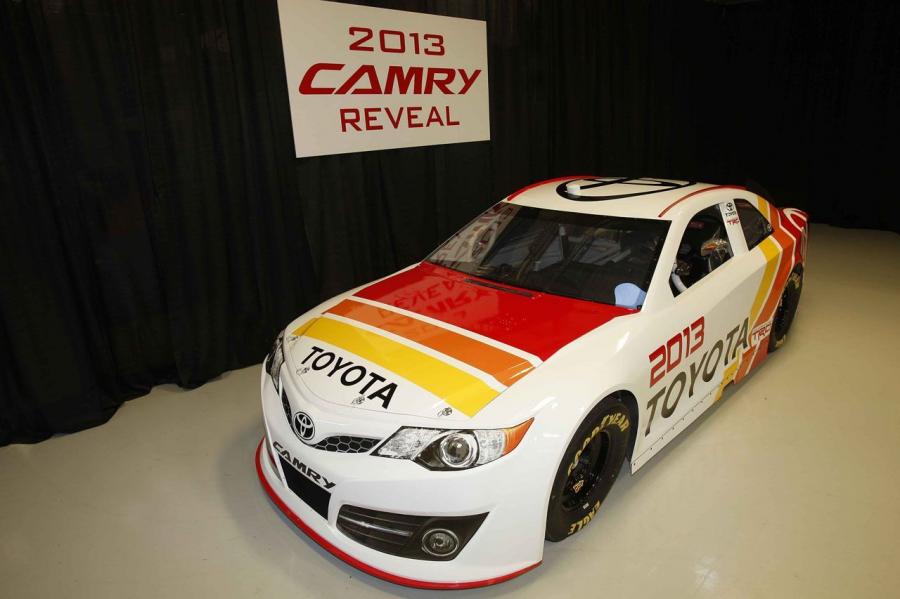  Toyota Camry NASCAR Sprint Cup 2013 года  (фото 5 из 5)